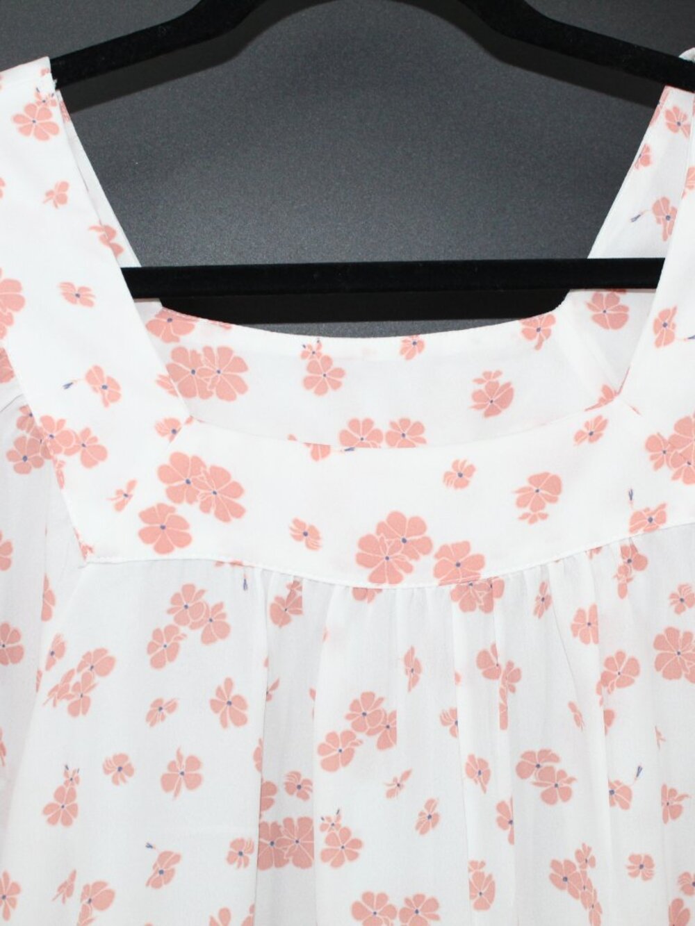 White Pink Floral Top Sienna Sky Square neck Puffed Sleeve Boho Cottagecore Med - Picture 2 of 6
